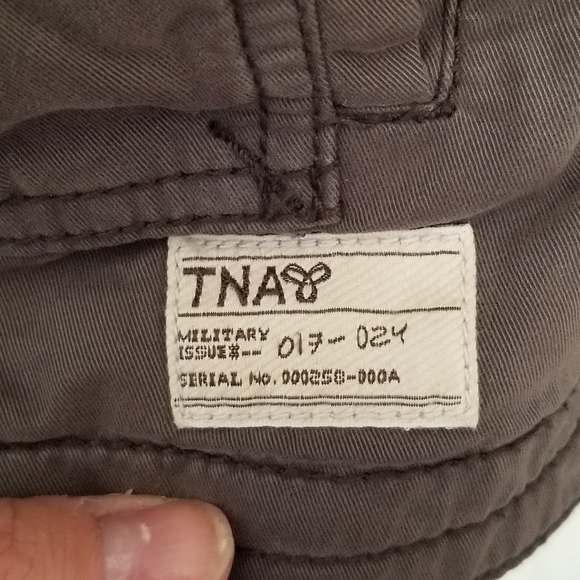 *SOLD*❤Aritzia TNA Military Green Platoon Coat❤ - Picture 2 of 3